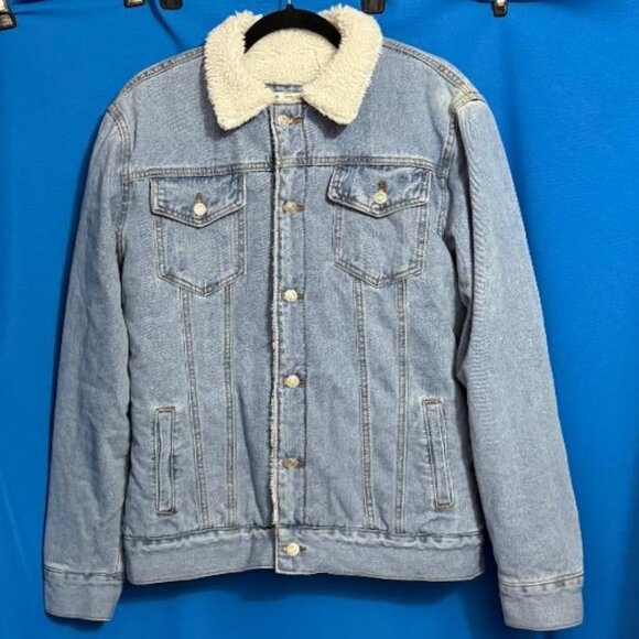 WARM HEAVY FASHION BLUE JEAN DENIM JACKET WITH SHERPA & FURRY FUZZY TYPE LINING - Picture 2 of 16